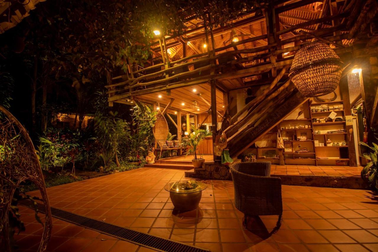 Tara Lodge Haven Of Peace Kep Exterior photo