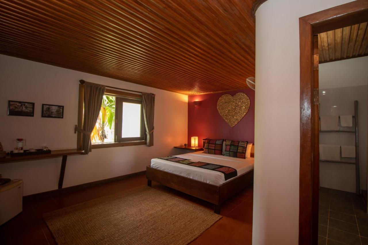 Tara Lodge Haven Of Peace Kep Exterior photo
